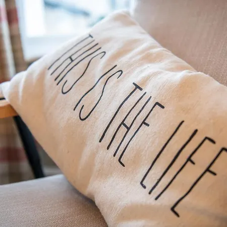 25 Church Street * ケズィック